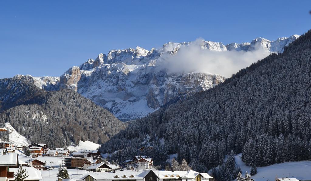 Saleghes Dolomites Residence Selva di Val Gardena Eksteriør bilde