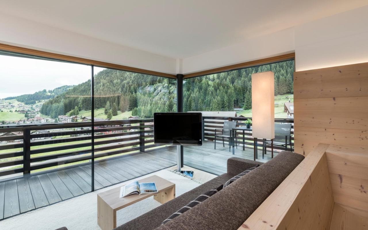 Saleghes Dolomites Residence Selva di Val Gardena Eksteriør bilde