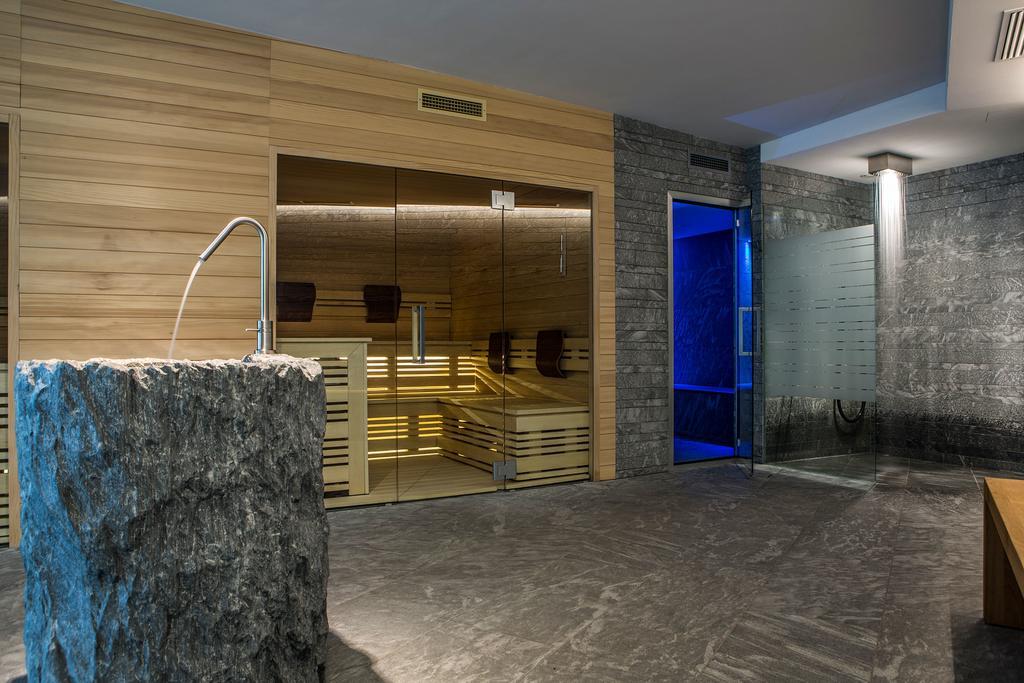 Saleghes Dolomites Residence Selva di Val Gardena Eksteriør bilde